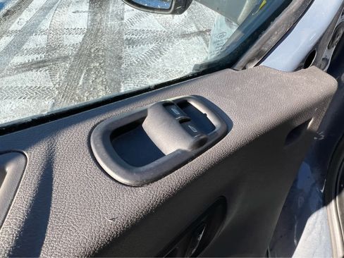 Used 2021 Ford Transit 250 148 High Roof Extended w/ Parcel Delivery Package image 15