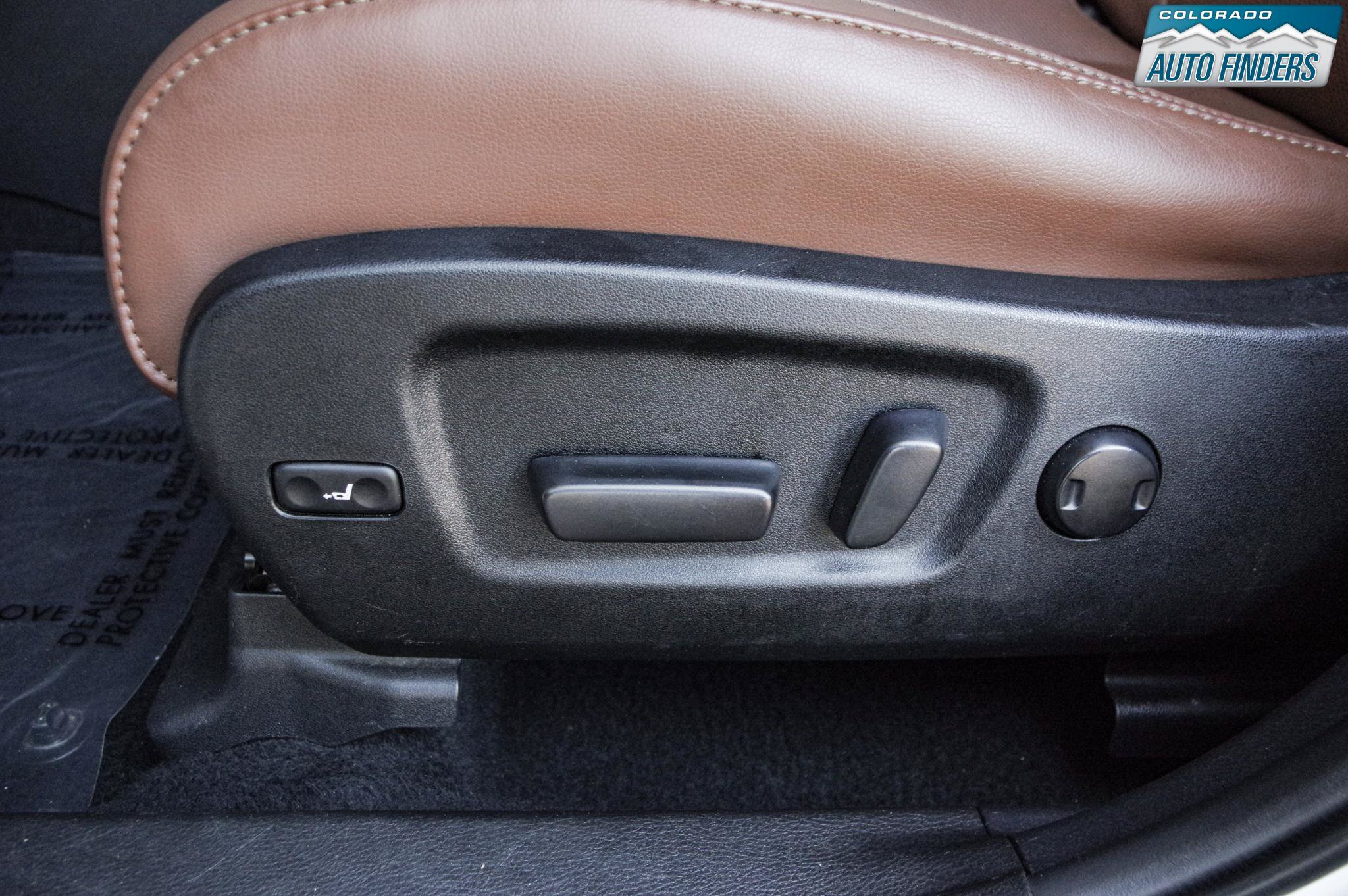 Used 2019 Toyota Highlander Limited Platinum AWD/4WD image 11