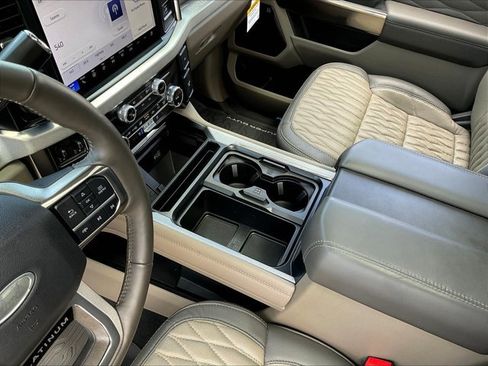 Used 2025 Ford F350 Platinum w/ Platinum Plus Package AWD/4WD image 14