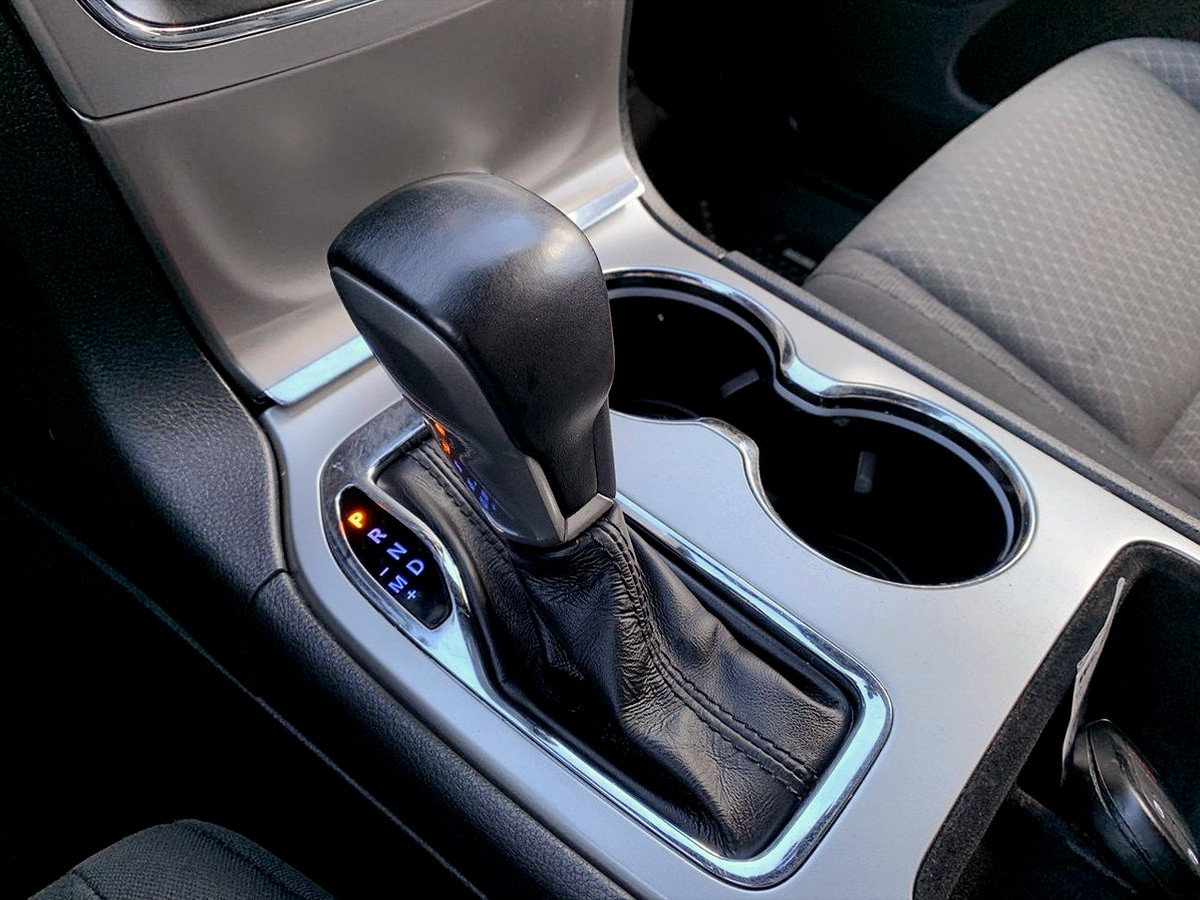 Used 2019 Jeep Grand Cherokee Laredo AWD/4WD image 26