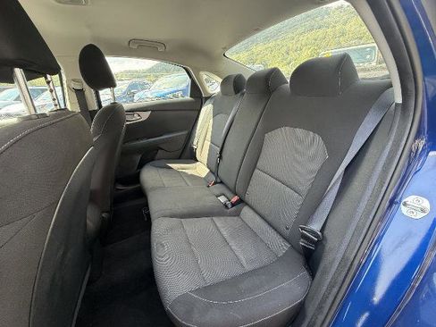 Used 2023 Kia Forte LXS image 5