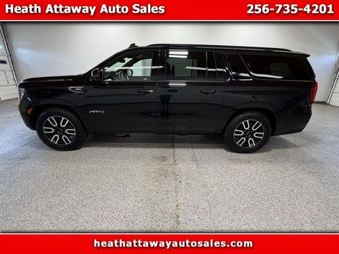 Used 2021 GMC Yukon XL AT4 w/ AT4 Premium Plus Package AWD/4WD image 1