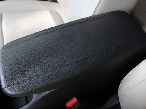 Used 2023 Buick Encore GX Select FWD image 41