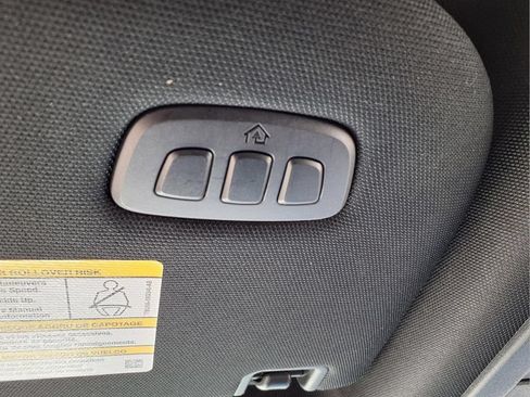 Used 2021 Ford F150 Lariat w/ Equipment Group 502A High AWD/4WD image 32