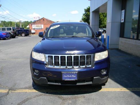 Used 2012 Jeep Grand Cherokee Laredo AWD/4WD image 3