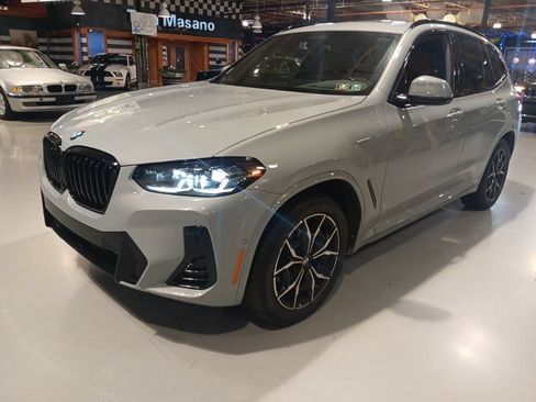Used 2023 BMW X3 xDrive30i w/ M Sport Package AWD/4WD image 9