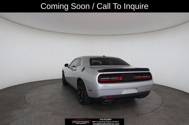 Used 2020 Dodge Challenger R/T w/ Driver Convenience Group RWD image 14