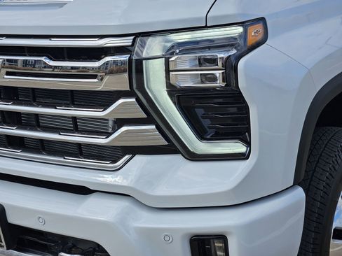 New 2026 Chevrolet Silverado 3500 High Country image 10