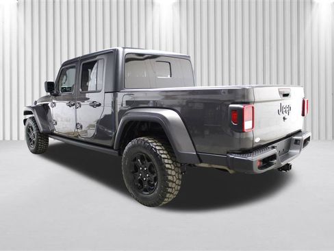 Used 2023 Jeep Gladiator Willys image 5