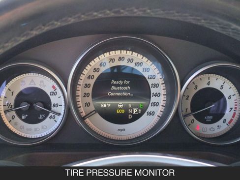 Used 2014 Mercedes-Benz E 350 Sedan image 19