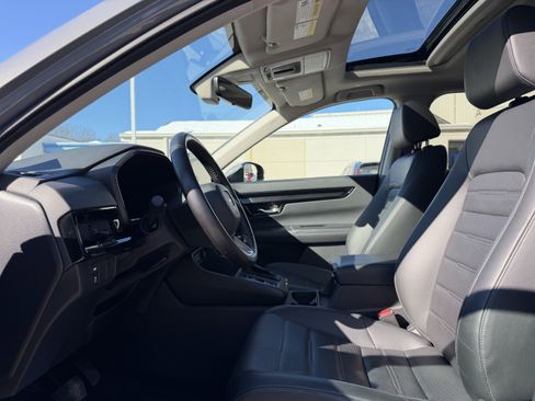Used 2025 Honda CR-V EX-L image 14