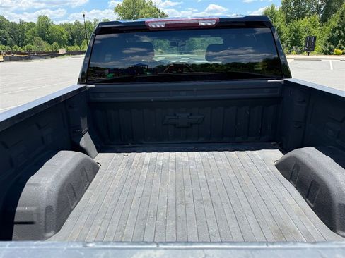 Used 2021 Chevrolet Silverado 1500 RST AWD/4WD image 13