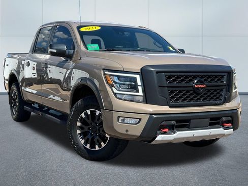 Used 2021 Nissan Titan PRO-4X w/ Pro-4x Convenience Package AWD/4WD image 34