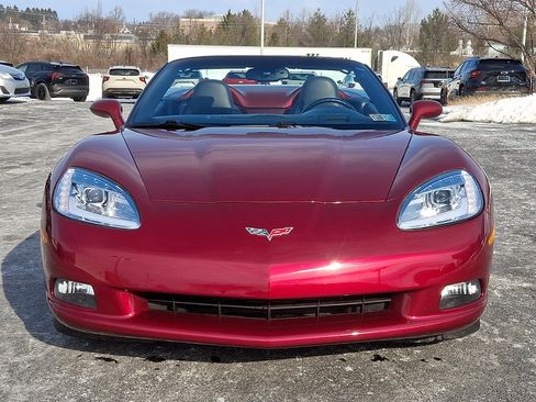 Used 2005 Chevrolet Corvette Convertible w/ Preferred Equipment Group image 2