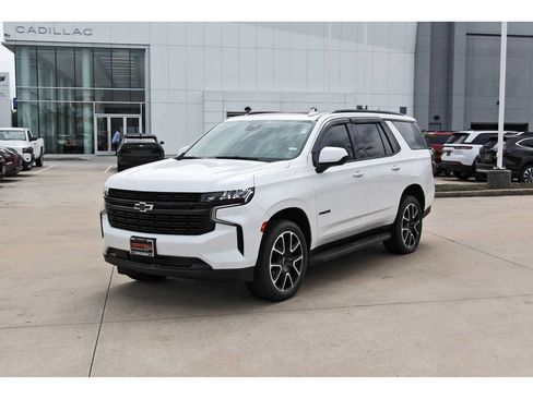 Used 2023 Chevrolet Tahoe RST RWD image 2