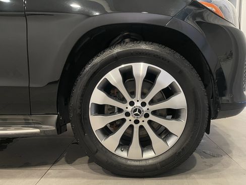 Used 2019 Mercedes-Benz GLS 450 4MATIC image 10