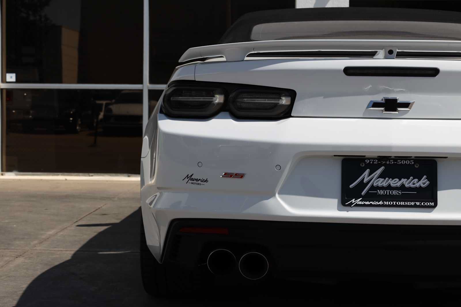 Used 2020 Chevrolet Camaro SS RWD image 46