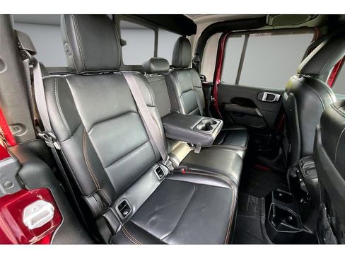 Used 2021 Jeep Gladiator Mojave AWD/4WD image 28