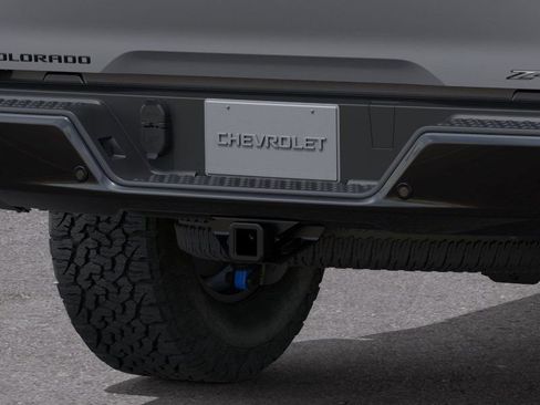 New 2026 Chevrolet Colorado ZR2 AWD/4WD image 14
