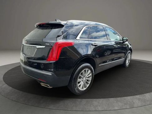 Used 2018 Cadillac XT5 Luxury w/ Driver Awareness Package AWD/4WD image 5