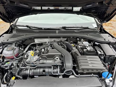 Used 2026 Volkswagen Jetta SEL FWD image 24