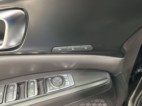 New 2026 Kia Carnival SX image 13