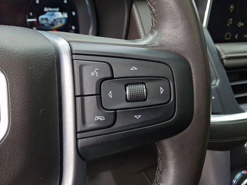 Used 2022 GMC Yukon SLT w/ SLT Premium Package AWD/4WD image 23