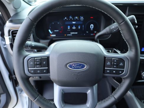 New 2026 Ford F250 Lariat AWD/4WD image 3