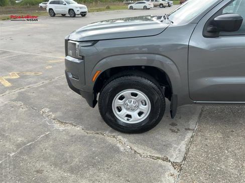 Used 2024 Nissan Frontier S w/ Technology Package image 7