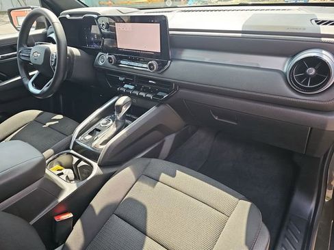Used 2023 Chevrolet Colorado LT w/ LT Convenience Package AWD/4WD image 31