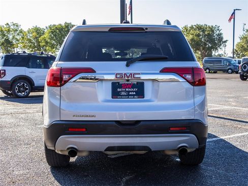 Used 2019 GMC Acadia SLT image 10