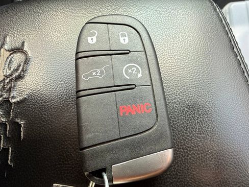 Used 2014 Dodge Durango SXT w/ Quick Order Package 23B AWD/4WD image 32