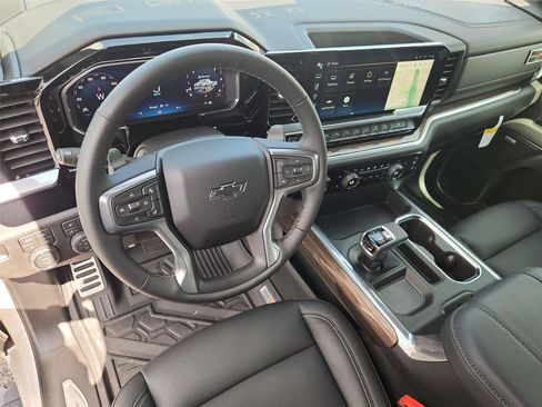 New 2026 Chevrolet Silverado 1500 RST AWD/4WD image 10