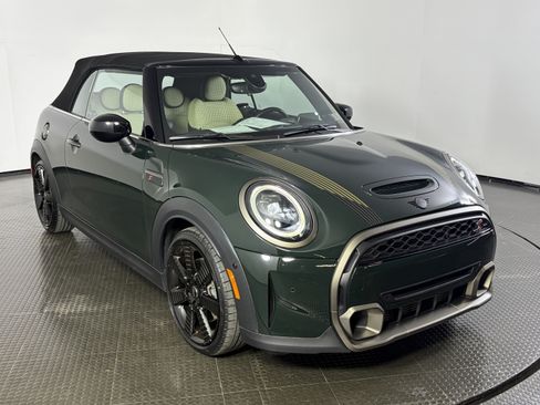 Used 2023 MINI Cooper S w/ MINI Resolute Edition FWD image 8