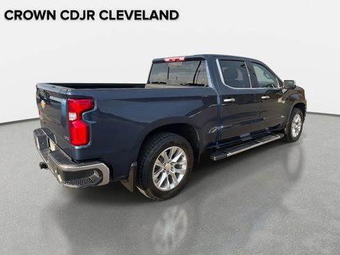 Used 2022 Chevrolet Silverado 1500 LTZ w/ LTZ Premium Package image 5