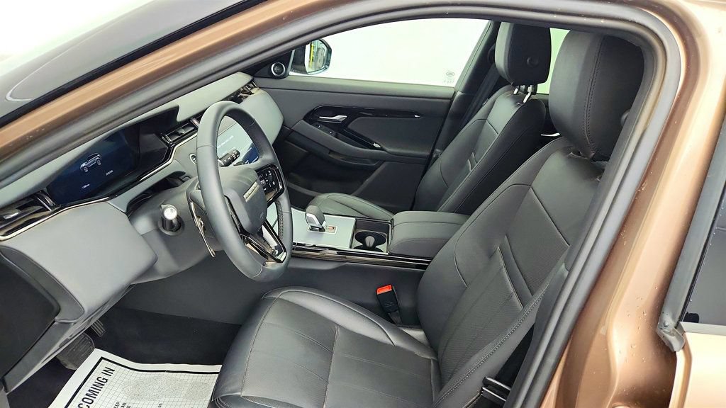 Used 2025 Land Rover Range Rover Evoque S AWD/4WD image 19