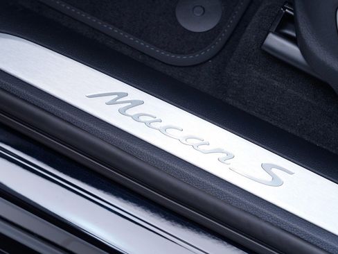 New 2026 Porsche Macan S image 15