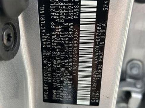 Certified 2024 Toyota Camry SE image 11