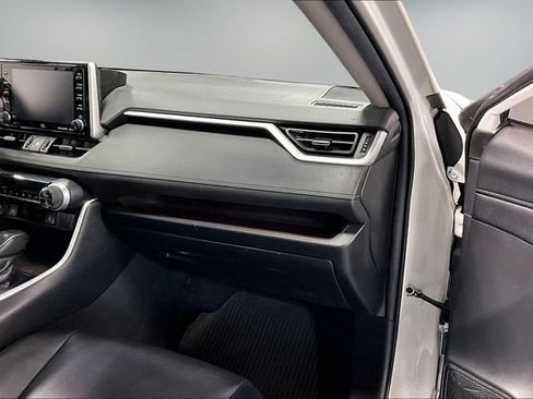 Used 2020 Toyota RAV4 Limited w/ All Weather Liner Package AWD/4WD image 26