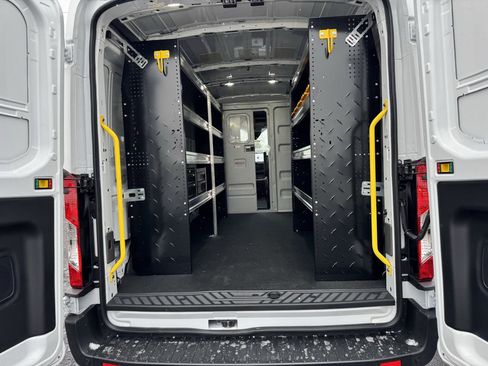 New 2026 Ford Transit 250 148 Medium Roof image 19