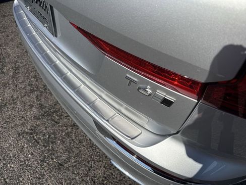 Used 2019 Volvo XC60 T6 Inscription w/ Protection Package Premier image 39