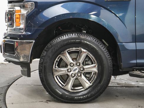 Used 2020 Ford F150 XLT w/ Equipment Group 302A Luxury AWD/4WD image 29