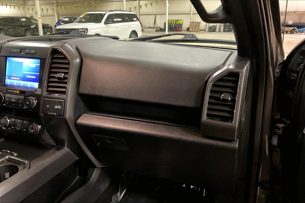 Certified 2019 Ford F150 XLT w/ Equipment Group 302A Luxury AWD/4WD image 15