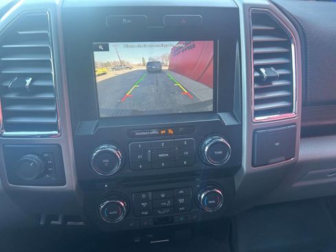 Used 2015 Ford F150 Lariat w/ Max Trailer Tow Package AWD/4WD image 10