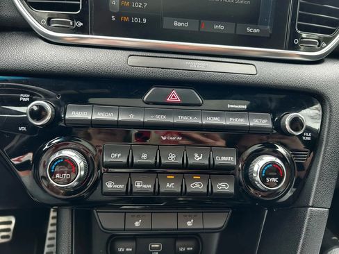 Used 2021 Kia Sportage S w/ S FWD Premium Package image 21