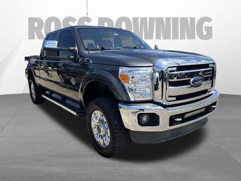 Used 2015 Ford F250 Lariat w/ Chrome Package AWD/4WD image 3