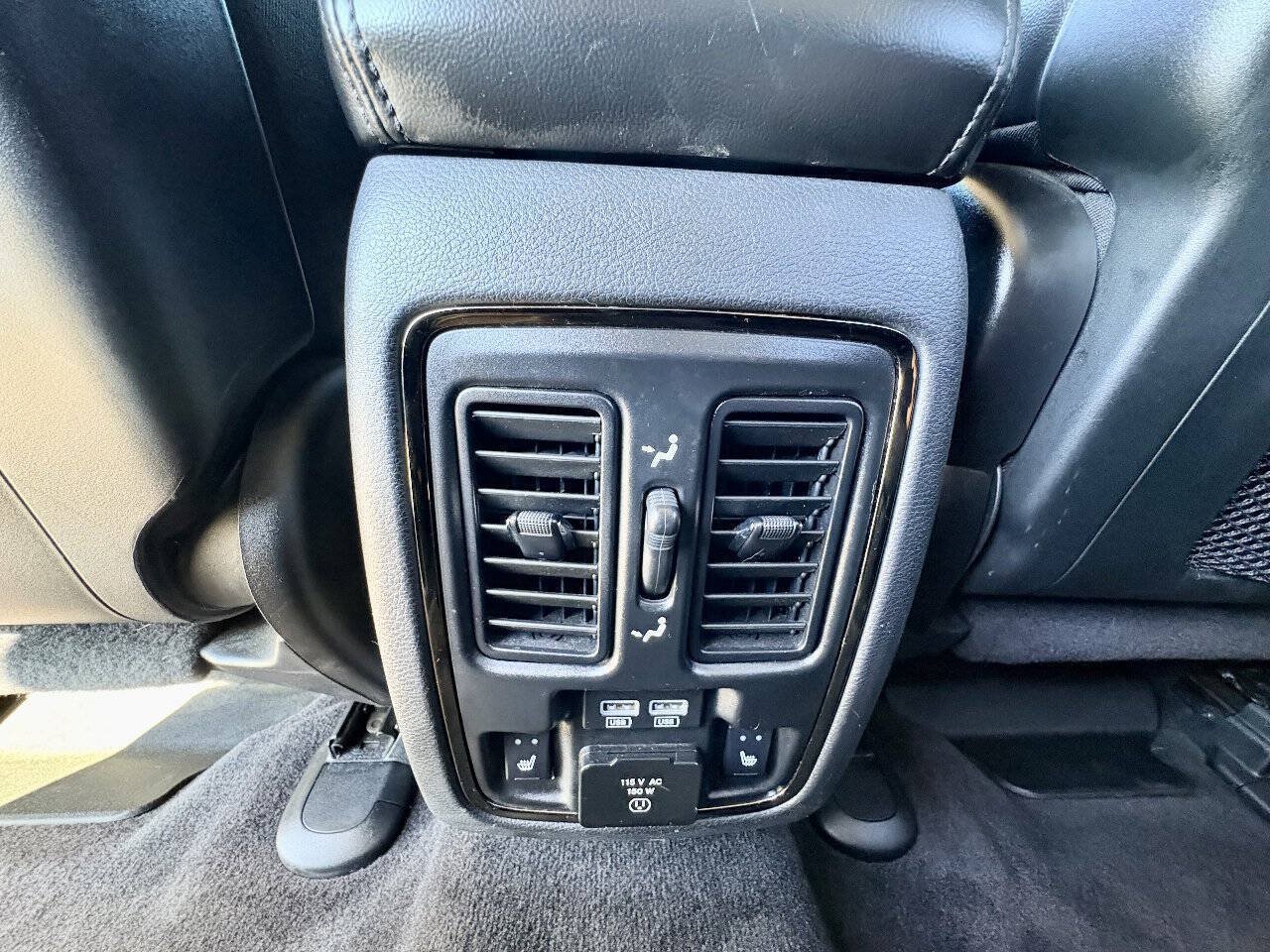 Used 2018 Dodge Durango GT AWD/4WD image 29