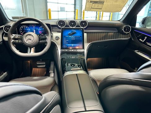 New 2026 Mercedes-Benz GLC 300 4MATIC image 6