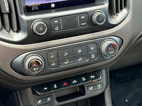 Used 2022 GMC Canyon AT4 w/ Trailering Package AWD/4WD image 23