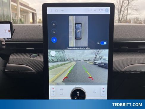 Used 2023 Ford Mustang Mach-E Premium image 34